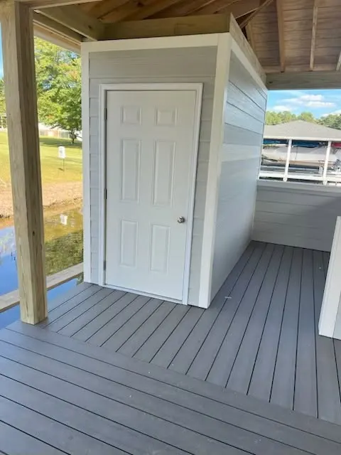 Decks, rooms and trim on a Twin Lakes job