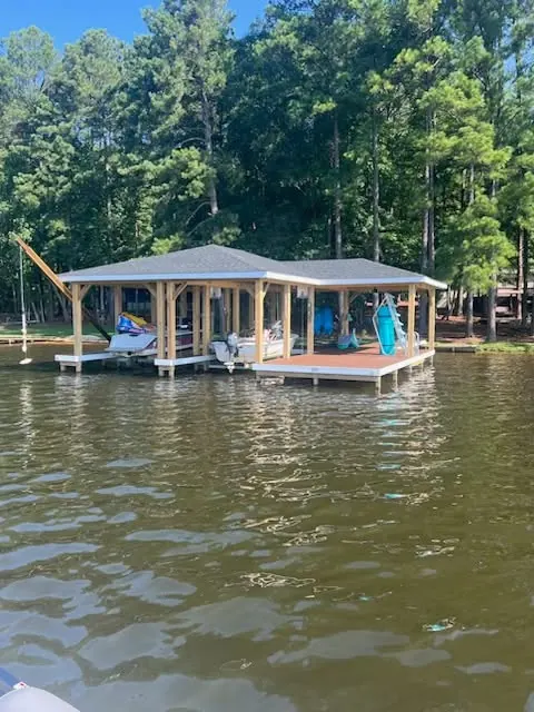 Finished Twin Lakes boathouse, Lizard Creek